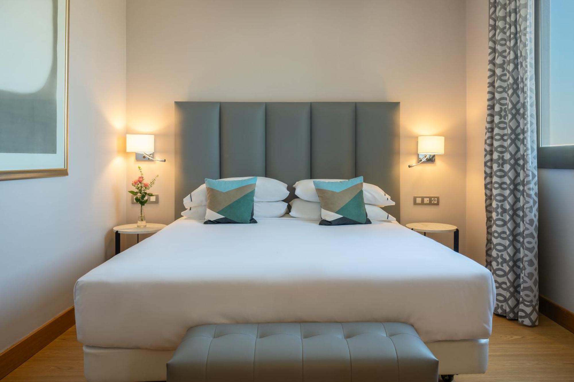 Hotel Hesperia Barcelona Sant Just Sant Just Desvern Exterior foto