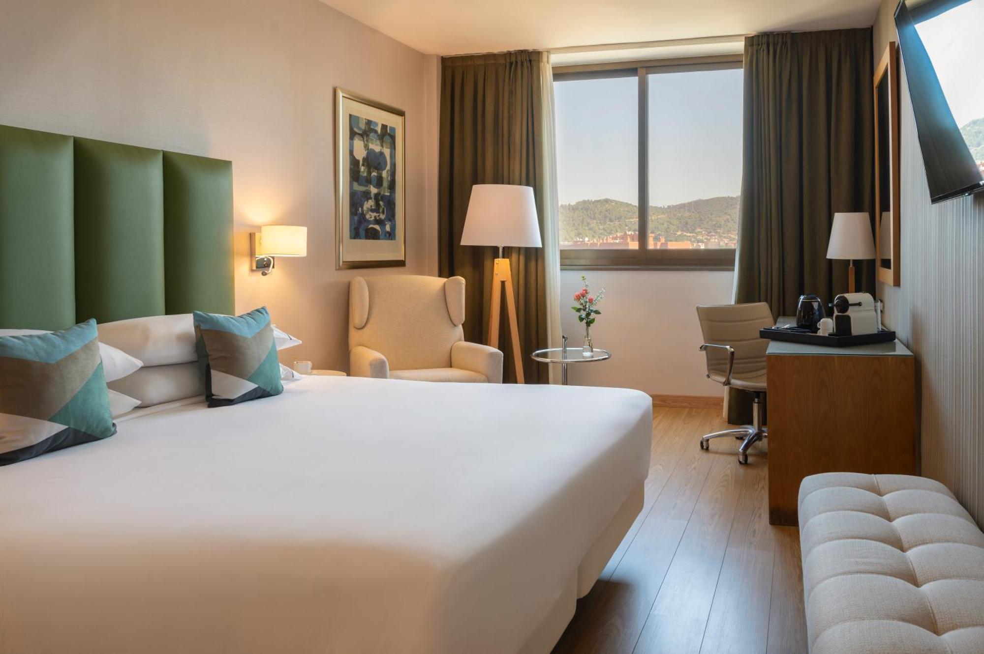 Hotel Hesperia Barcelona Sant Just Sant Just Desvern Exterior foto